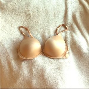 Victoria’s Secret 32C Padded Bra
